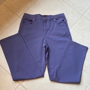 Gloria Vanderbilt Amanda Jeans Size 12 Washed but Never Worn